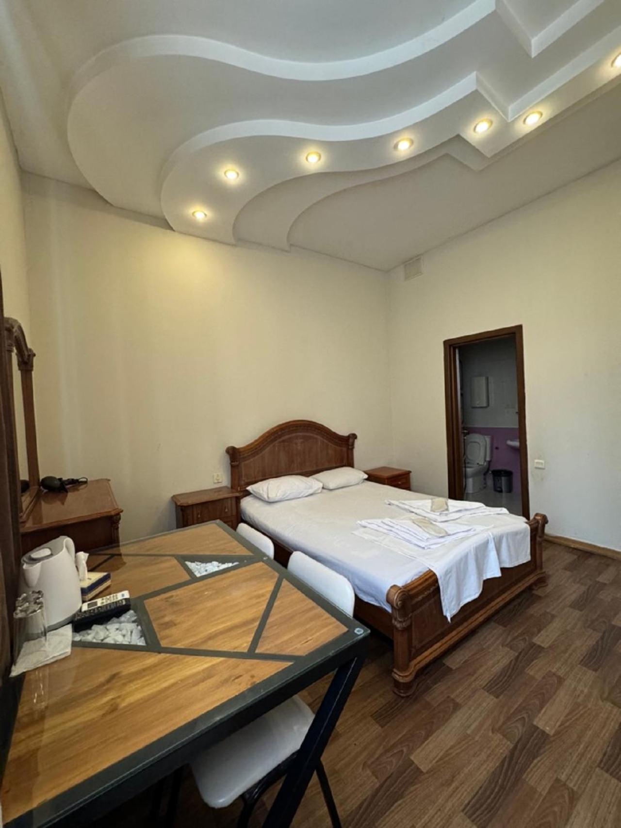New Bella Hotel Yerevan Ngoại thất bức ảnh